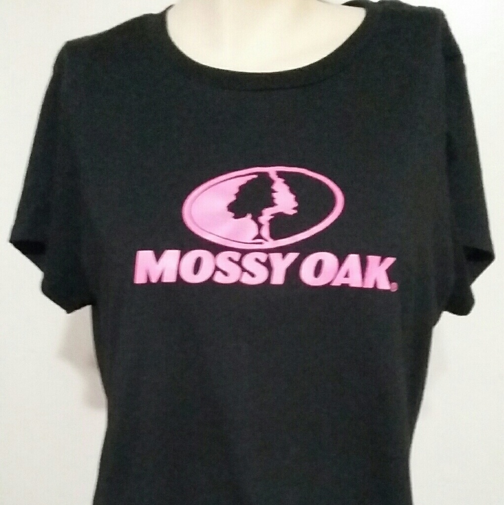 "Mossy Oak" T-shirt